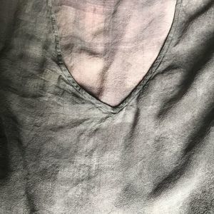 Green Eileen 100% Silk Top Sz M.